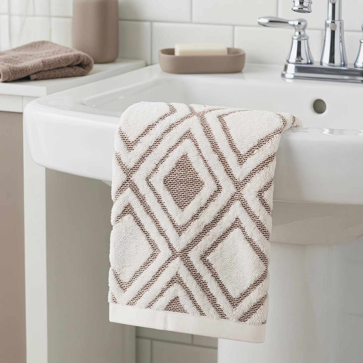 HMETOL Geometric Pattern Cotton Decorative Soft Absorbent Hand Towels