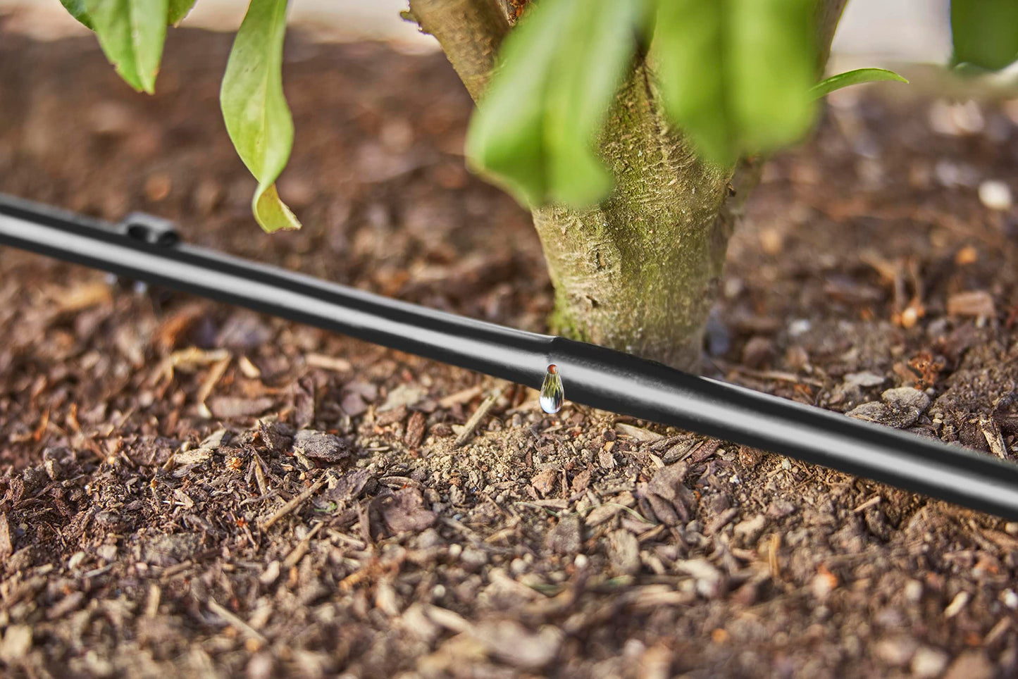 Gardena Micro-Drip-System Drip Irrigation Set Hedges/Bushes (50 m): Starter set, ready to use, water-saving irrigation system, simple & flexible