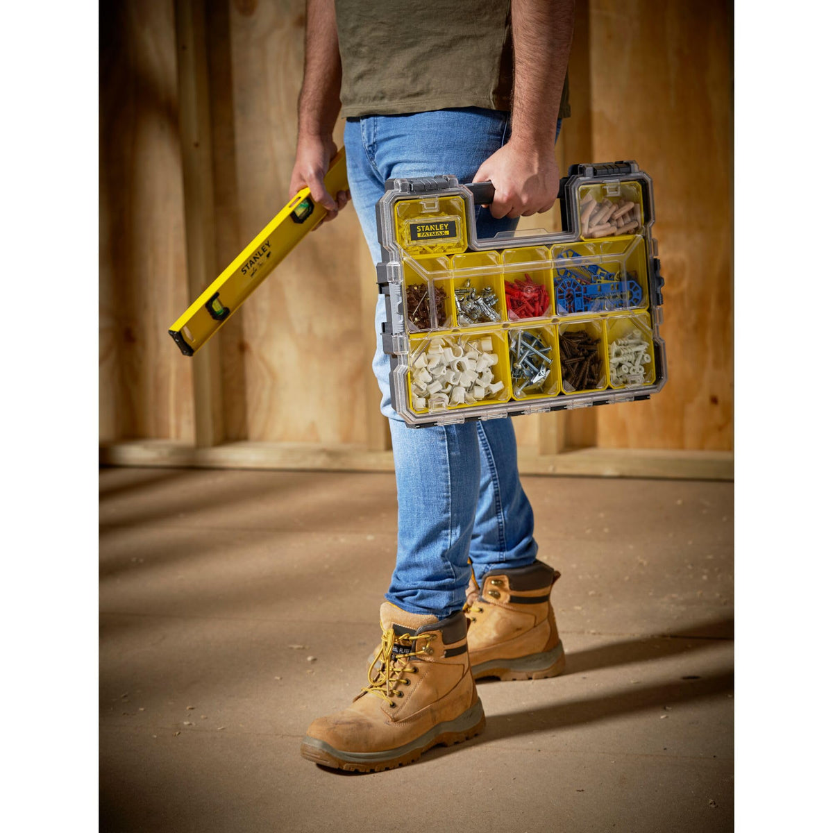 STANLEY FATMAX Pro Shallow Toolbox Stackable Storage Organiser for Small Parts, Removable Compartments, 1-97-519