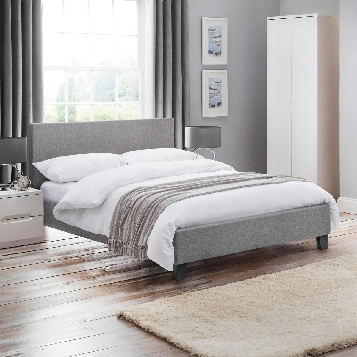 Julian Bowen RIALTO LIGHT GREY LINEN BED 150CM, Fabric, King