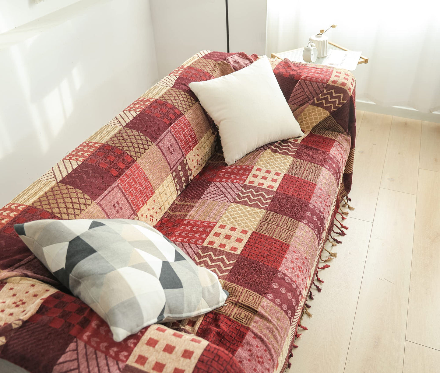 VANJOROY Bohemian Large Patchwork Sofa Bed Throw Blanket with Tassels For 2 3 Seater, 100% Chenille Soft Multi-function Throw for Couch,