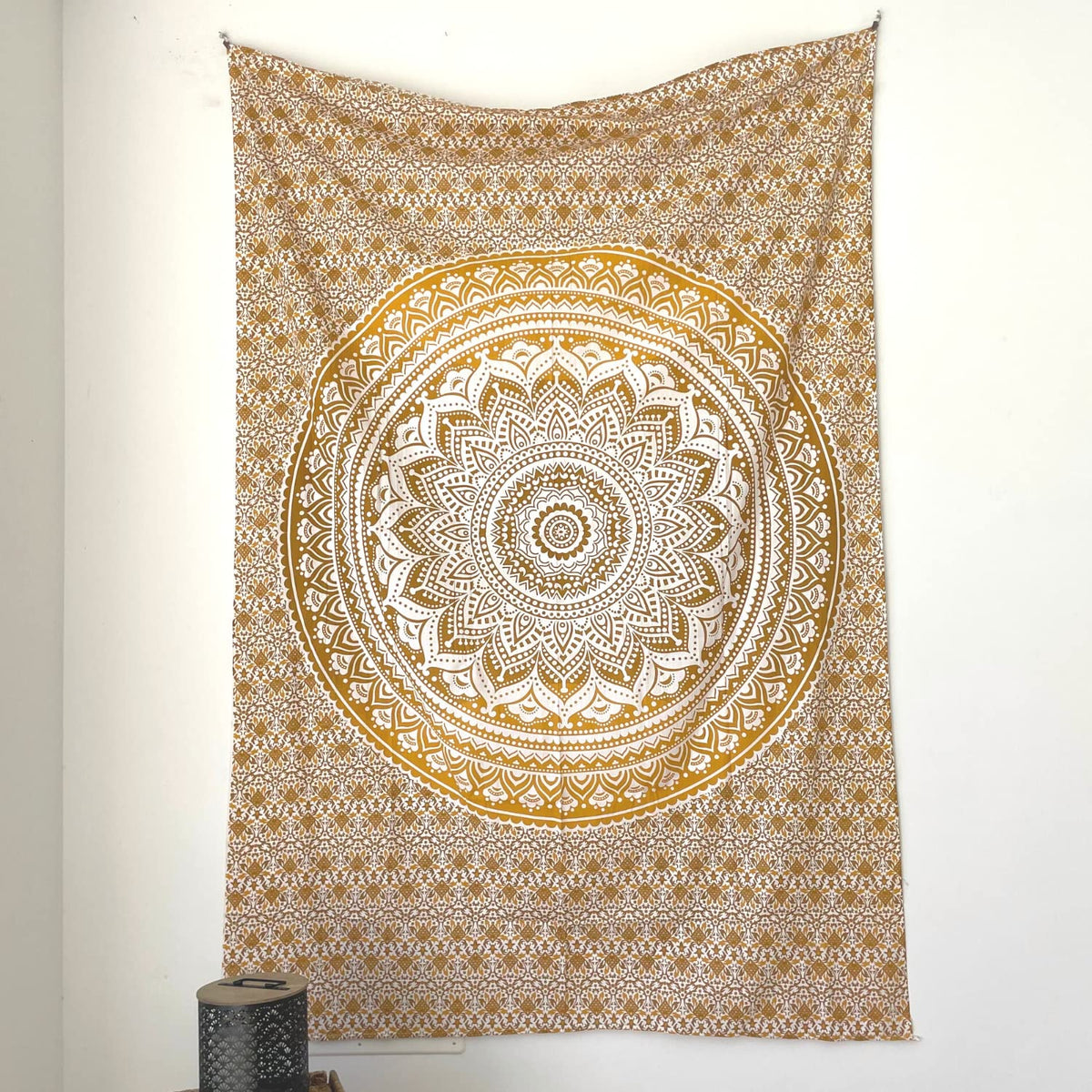 MOMOMUS Sand Free Beach Blanket Extra Large Lightweight Mat Brown 135x210cm