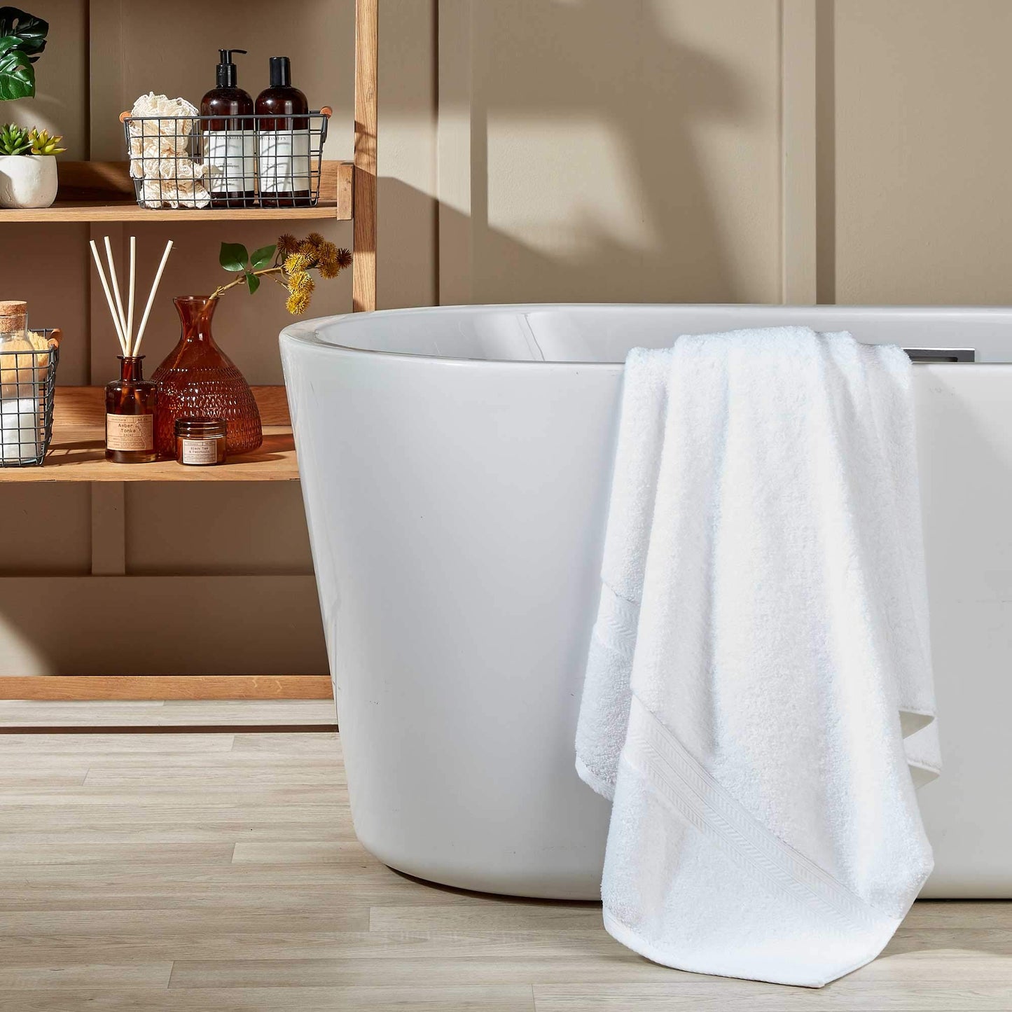 Christy Renaissance 2 Bath Sheets Set | White | 100% Egyptian Cotton Pile | Luxuriously Soft and Super Absorbent | 675 GSM | Extra Large Bath Towels