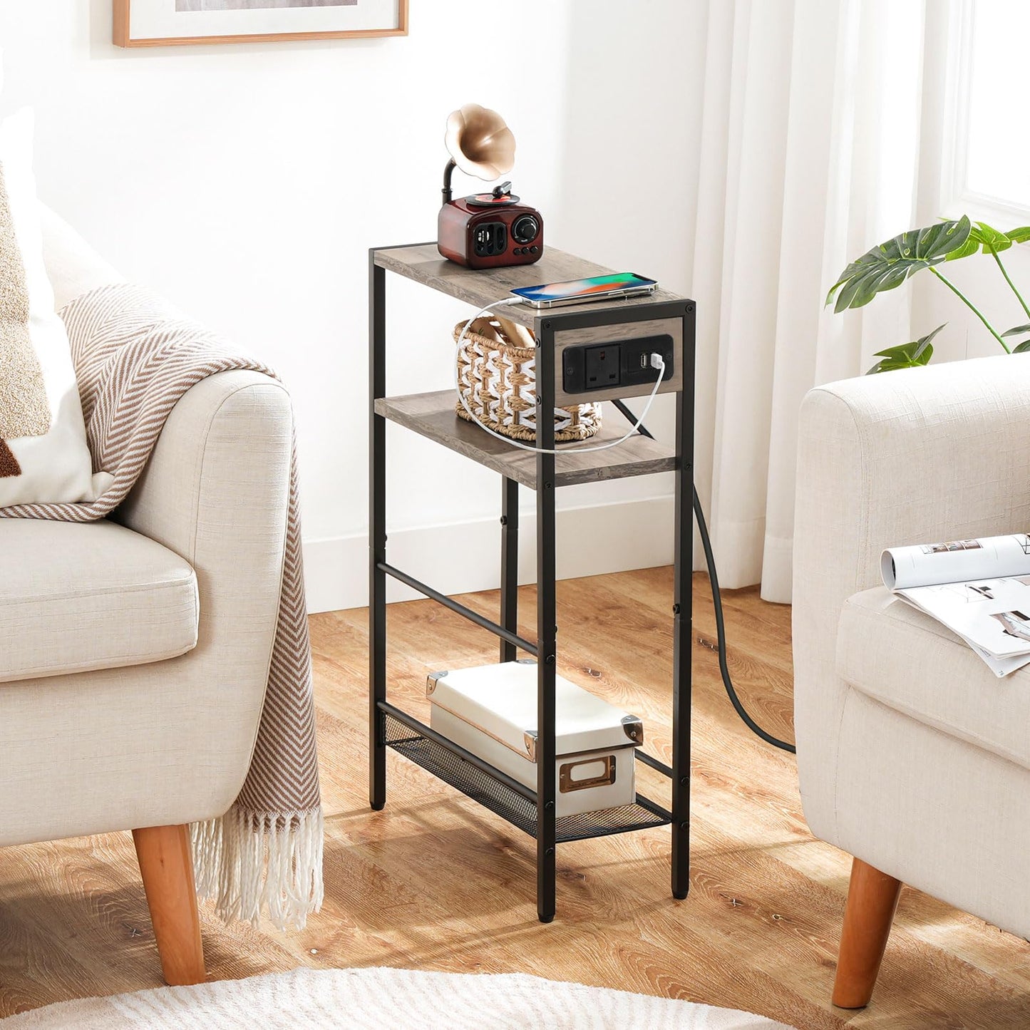 HOOBRO Slim Side Table with Charging Station, Narrow Side Table with USB Ports and Power Outlet, 42 x 18 x 65 cm, 3-Tier End Table for Small Space,