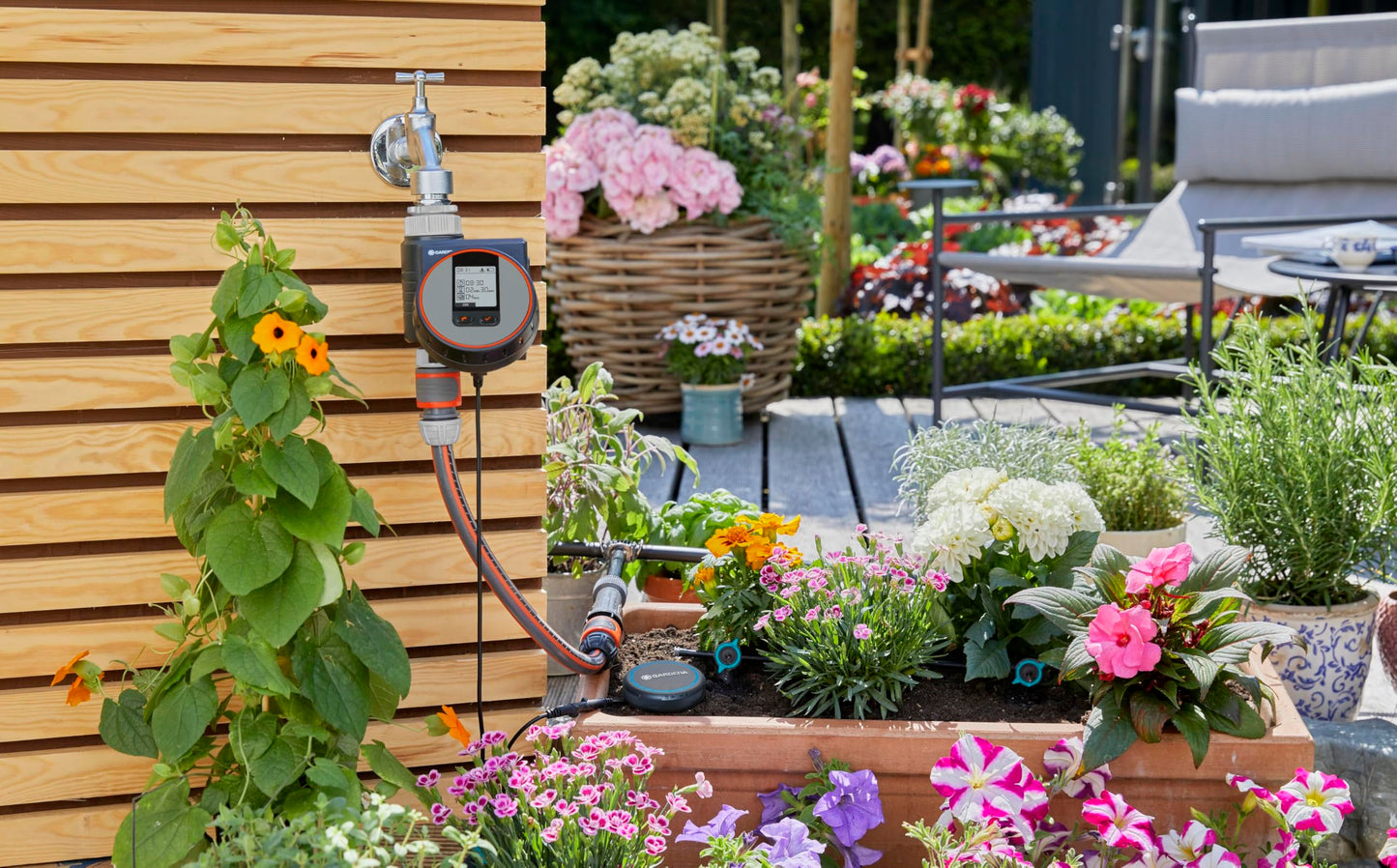 Gardena Soil Moisture Sensor: Automatic irrigation, can be used directly on the lawn, 5 m long connection cable, can be extended with extension cable