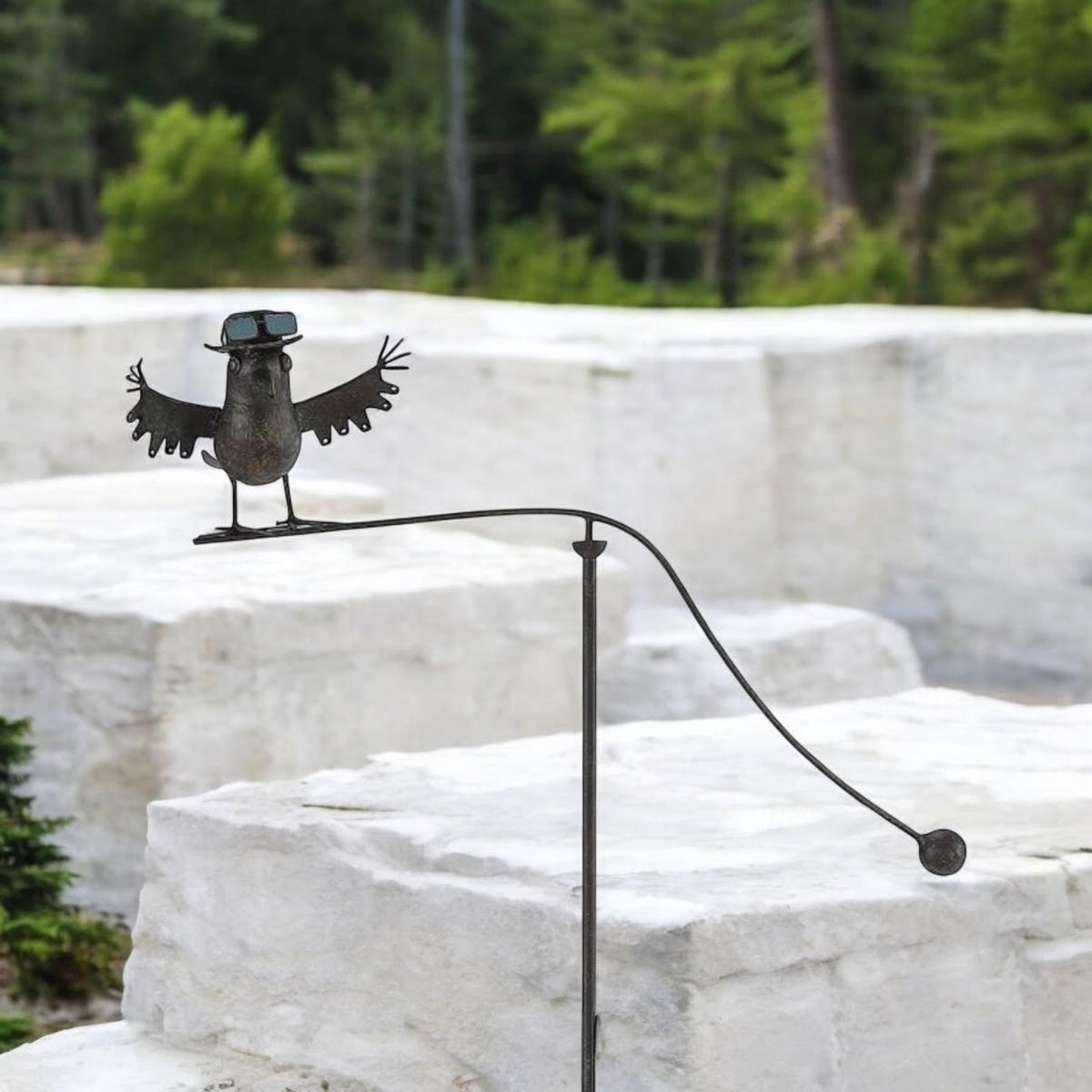 55" METAL BIRD GARDEN STAKE