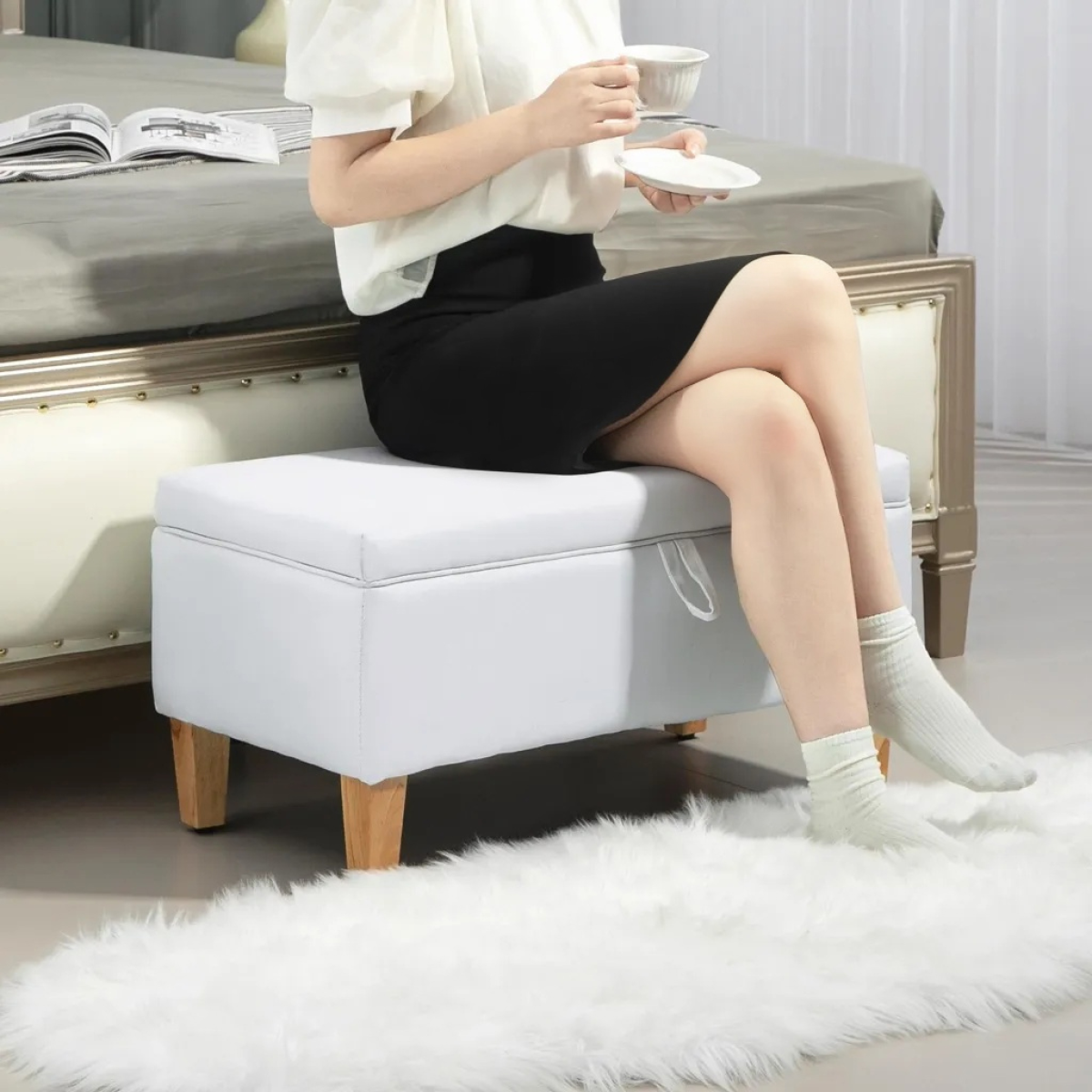 HOMCOM Linen Storage Ottoman Storage Box Footstool with Rubberwood Legs Cream