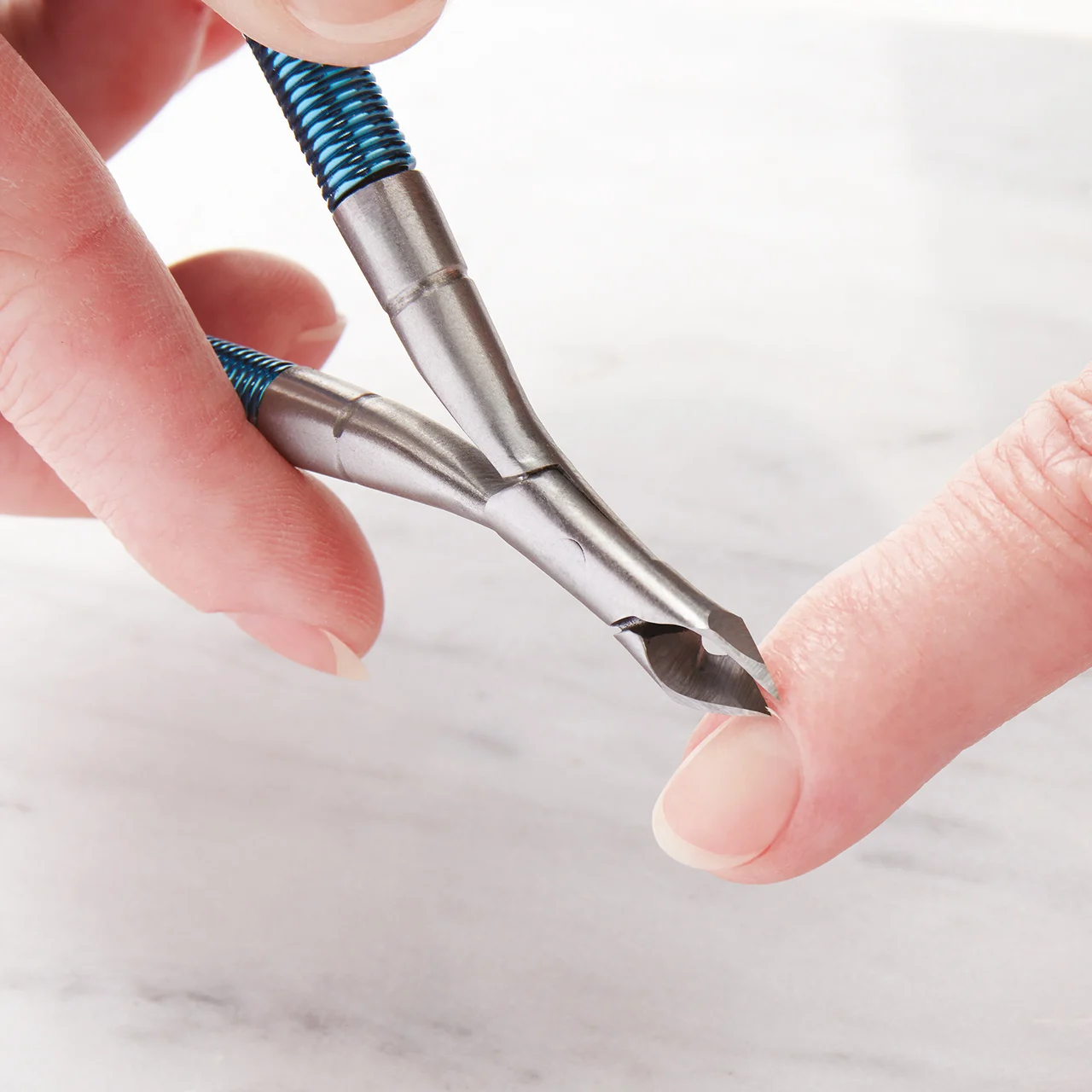Easy Grip Spring Cuticle Trimmer