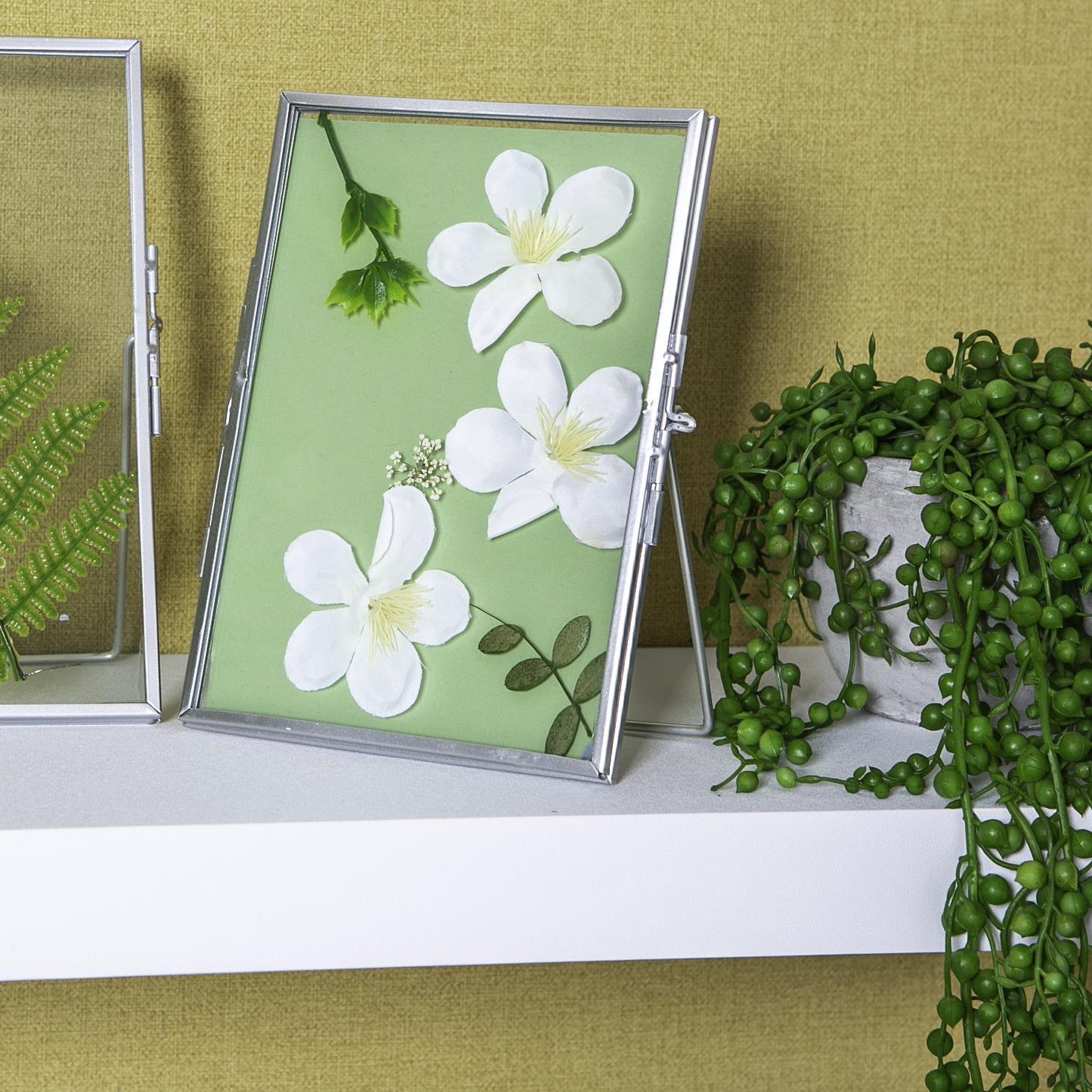 5" x 7" Standing Metal Photo Frame