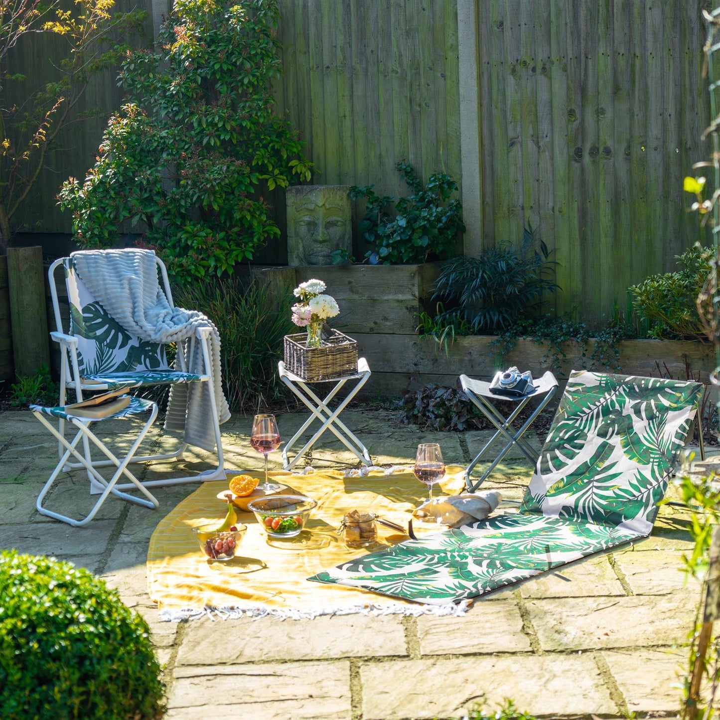 4pc Banana Leaf Folding Beach Chair & Lounger Set