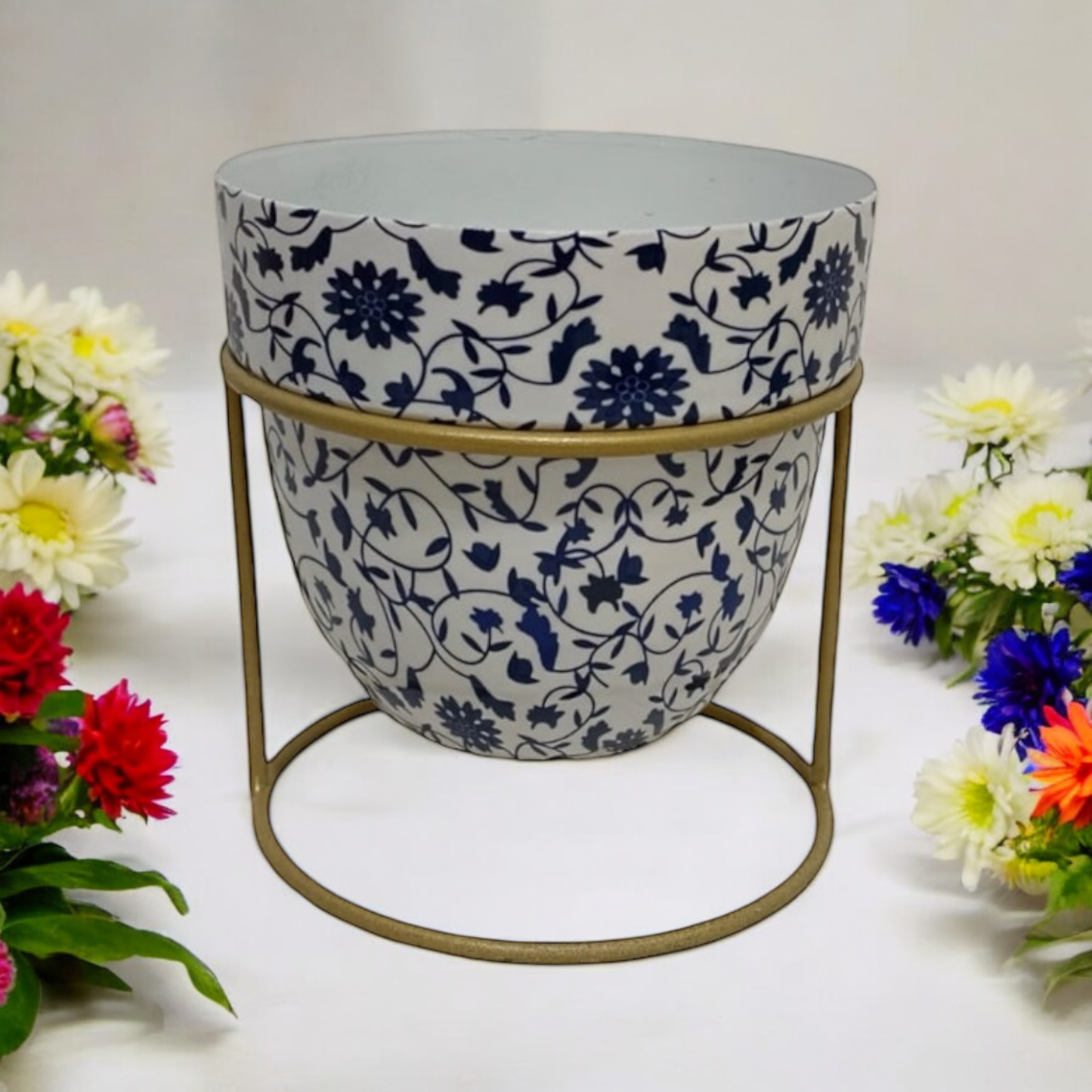 13CM PLANTER ON STAND