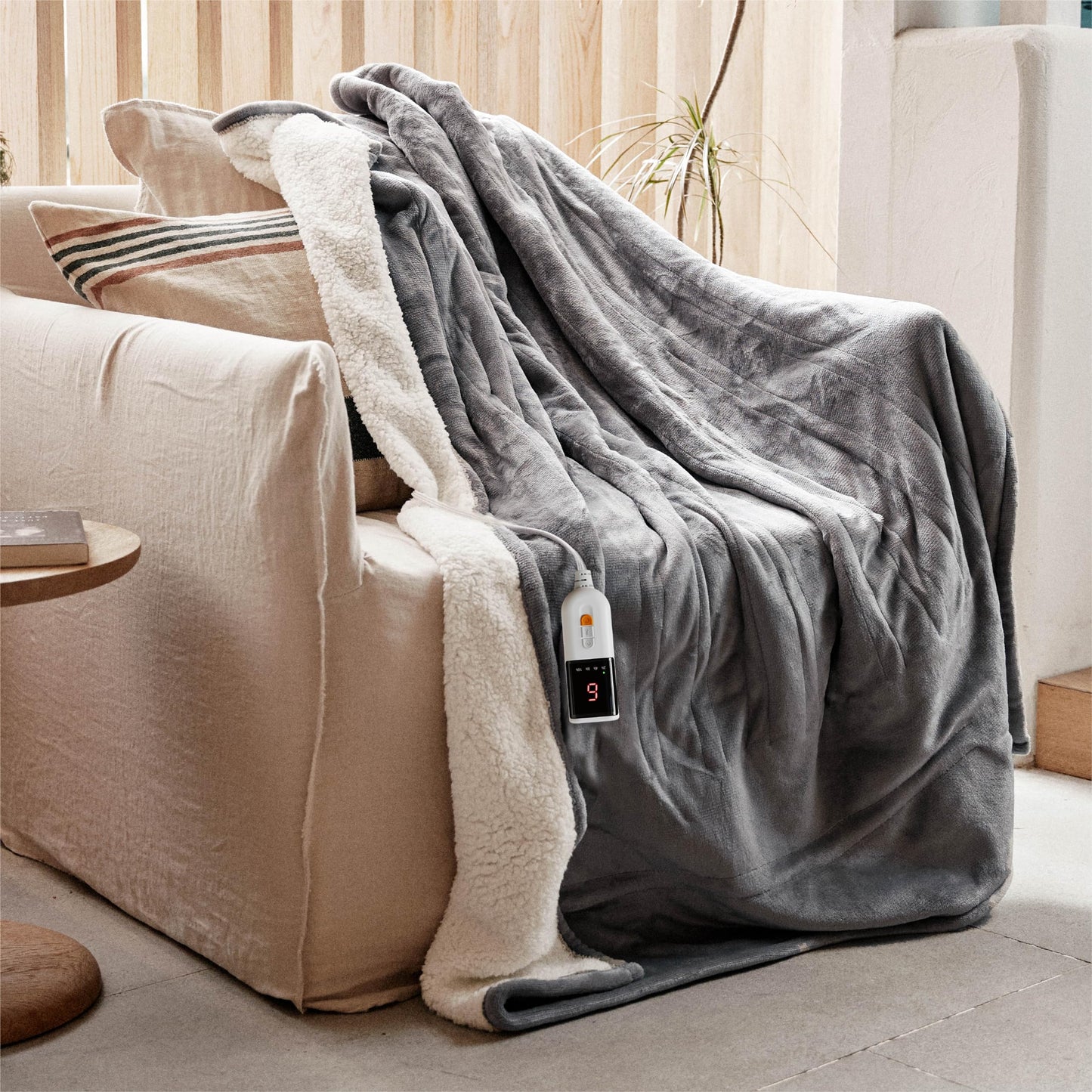 GOTCOZY Heated Blanket Electric Throw 130x160cm -Soft Silky Plush Heated Blanket with 6 Heat Settings & 10 Hours Auto-Off Timer For Home Office Use