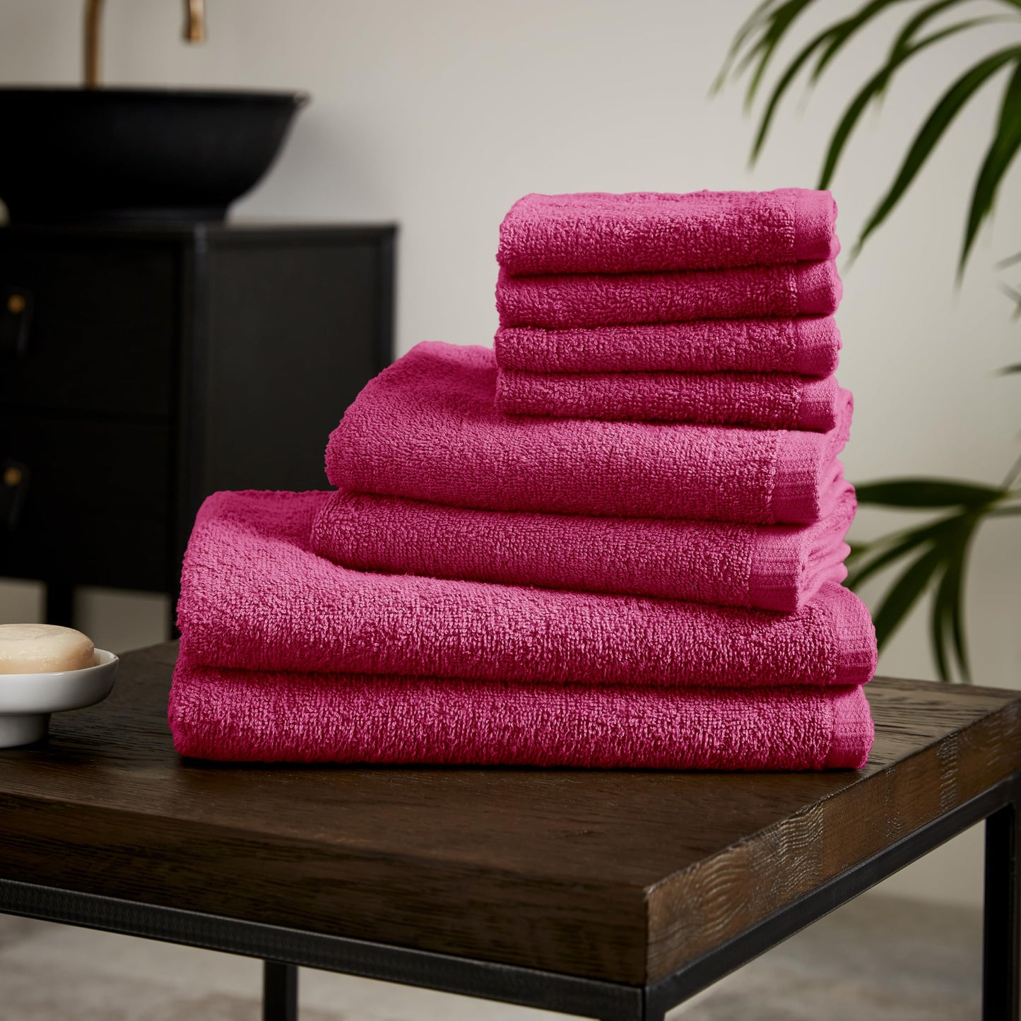 Catherine Lansfield Quick Dry Cotton 8 Piece Towel Set Hot Pink