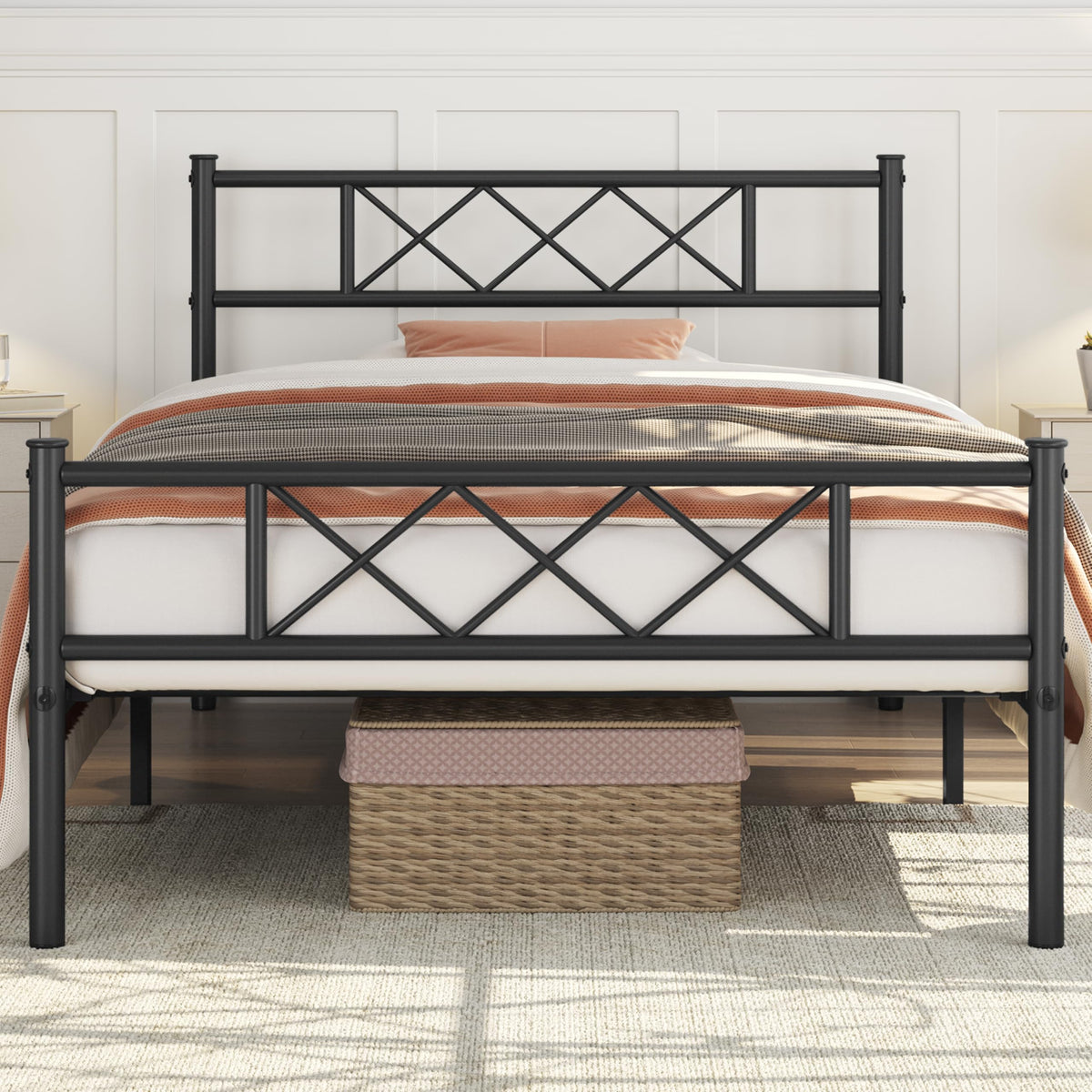 Yaheetech 3ft Single Bed, Metal Bed Frame Mattress Foundation with Cross-design Headboard & Footboard, Slatted Bed Base for Teenagers/Adults, Black