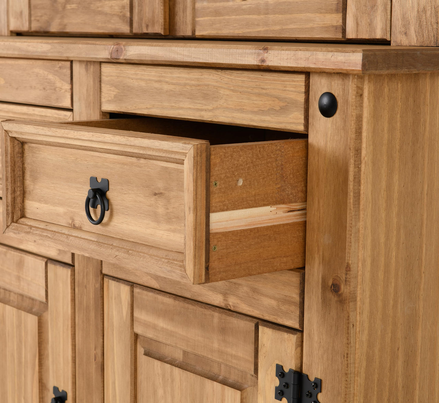 Seconique Corona 3' Buffet Hutch in Distressed Waxed Pine/Glass