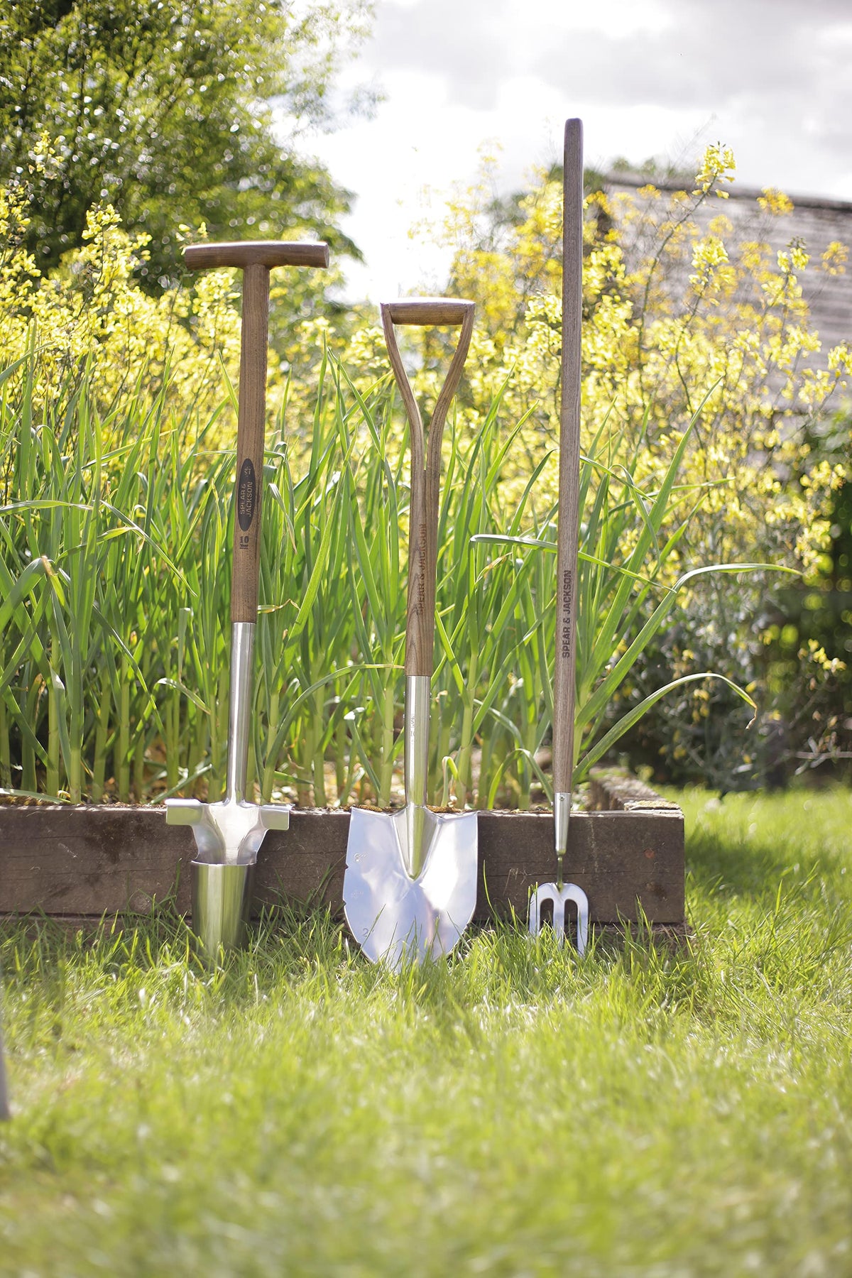 Spear & Jackson 4813BP Traditional Stainless Long Handled Bulb Planter