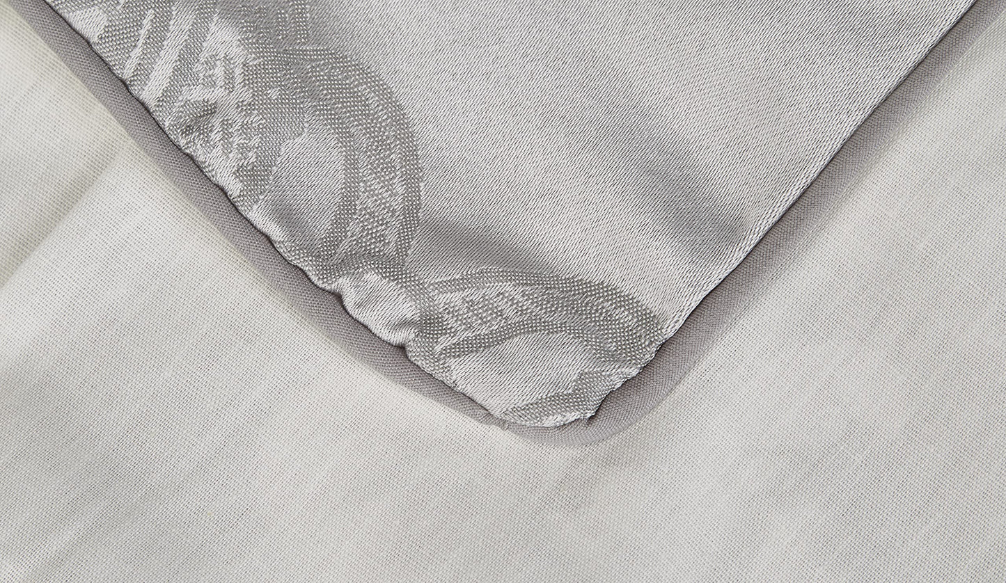 Catherine Lansfield Damask Jacquard Super King Duvet Cover Set with Pillowcases Silver Grey