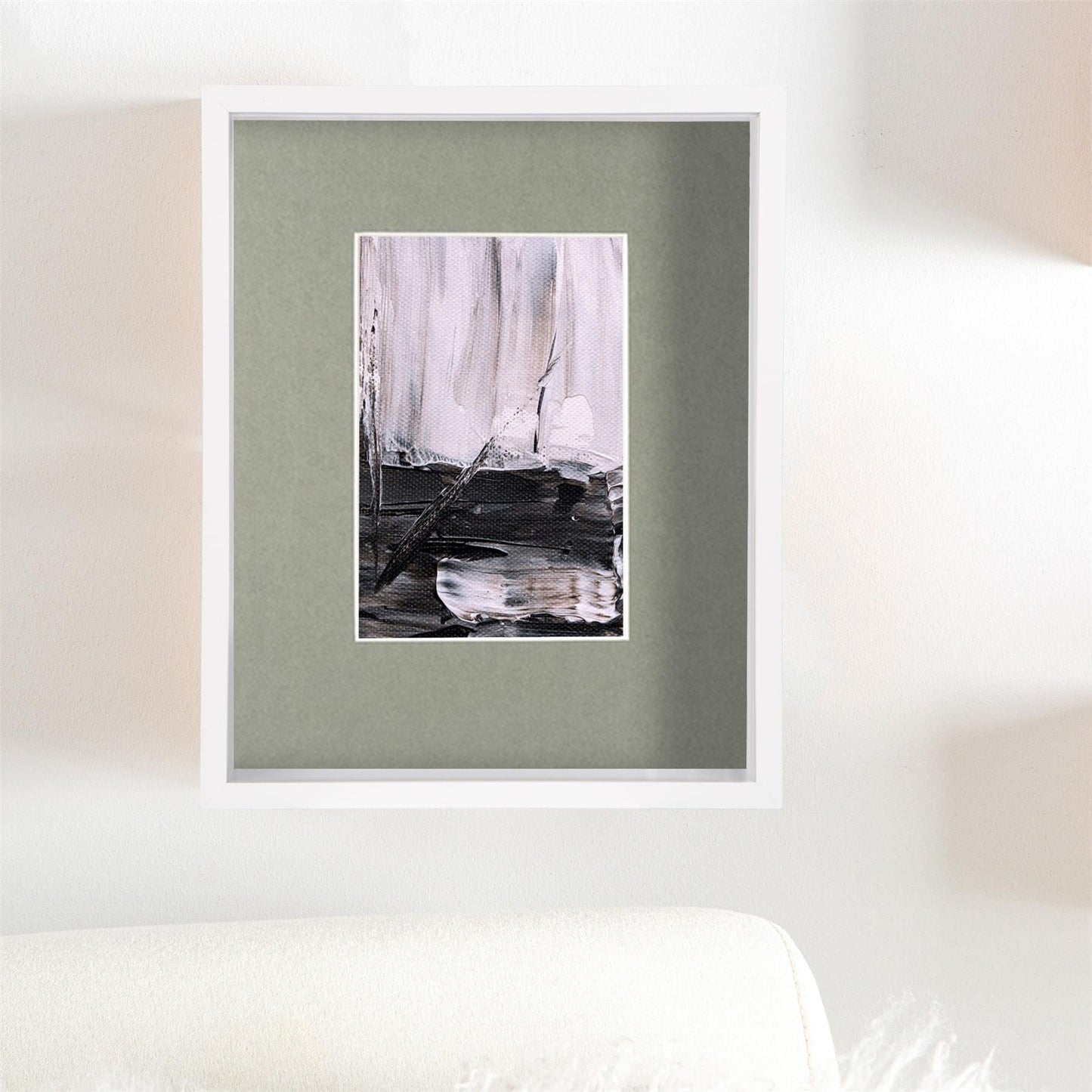 8" x 10" White 3D Deep Box Photo Frame - with 4" x 6" Mount