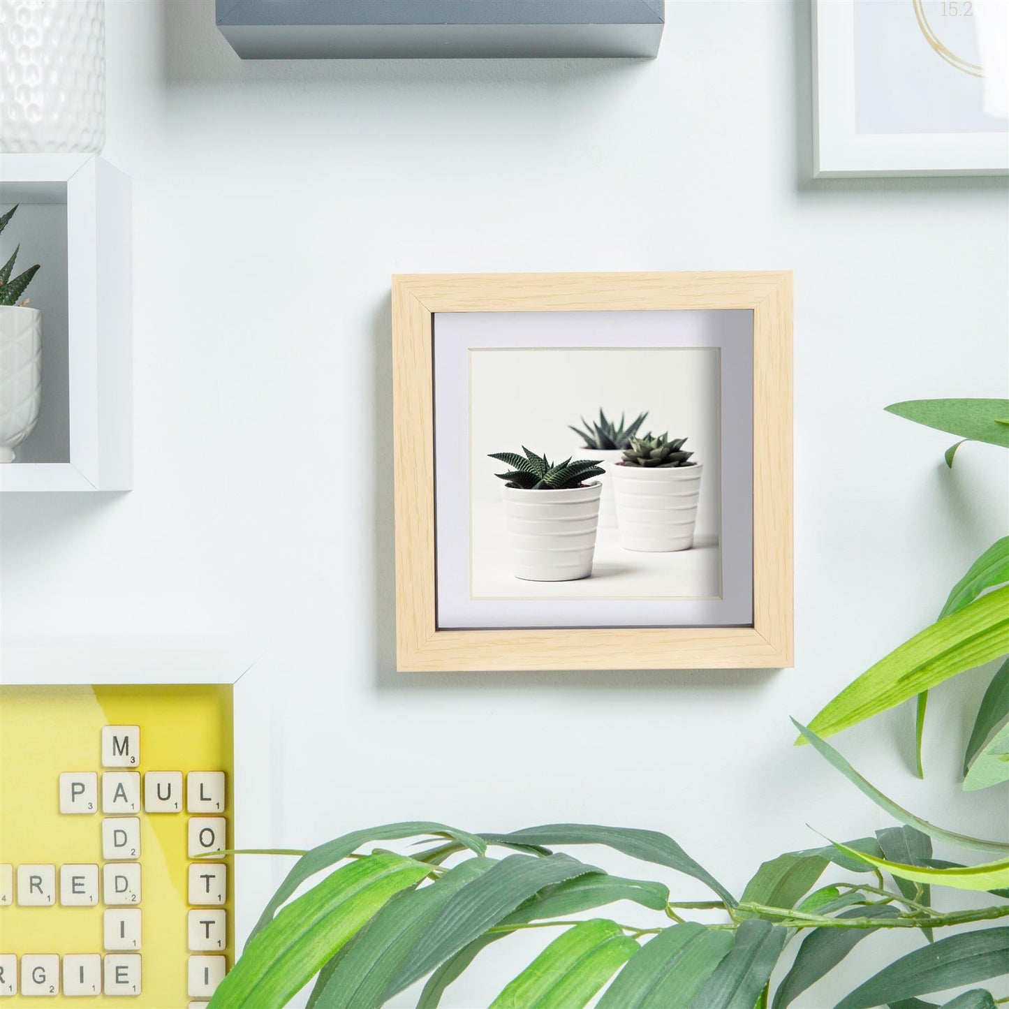 6" x 6" Light Wood 3D Deep Box Photo Frame - with 4" x 4" Mount