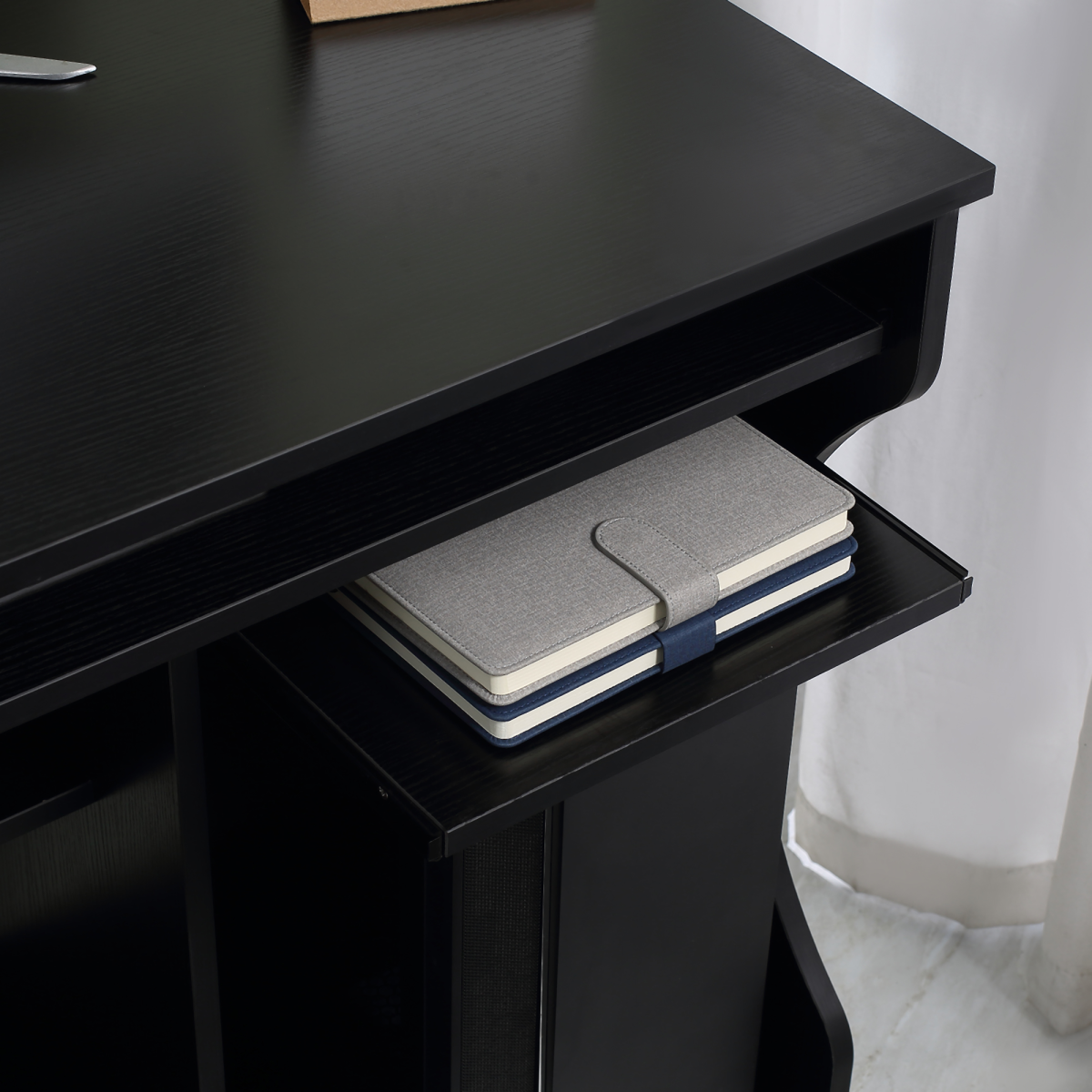 HOMCOM Computer Table Study Desk with Sliding Keyboard Tray, Black