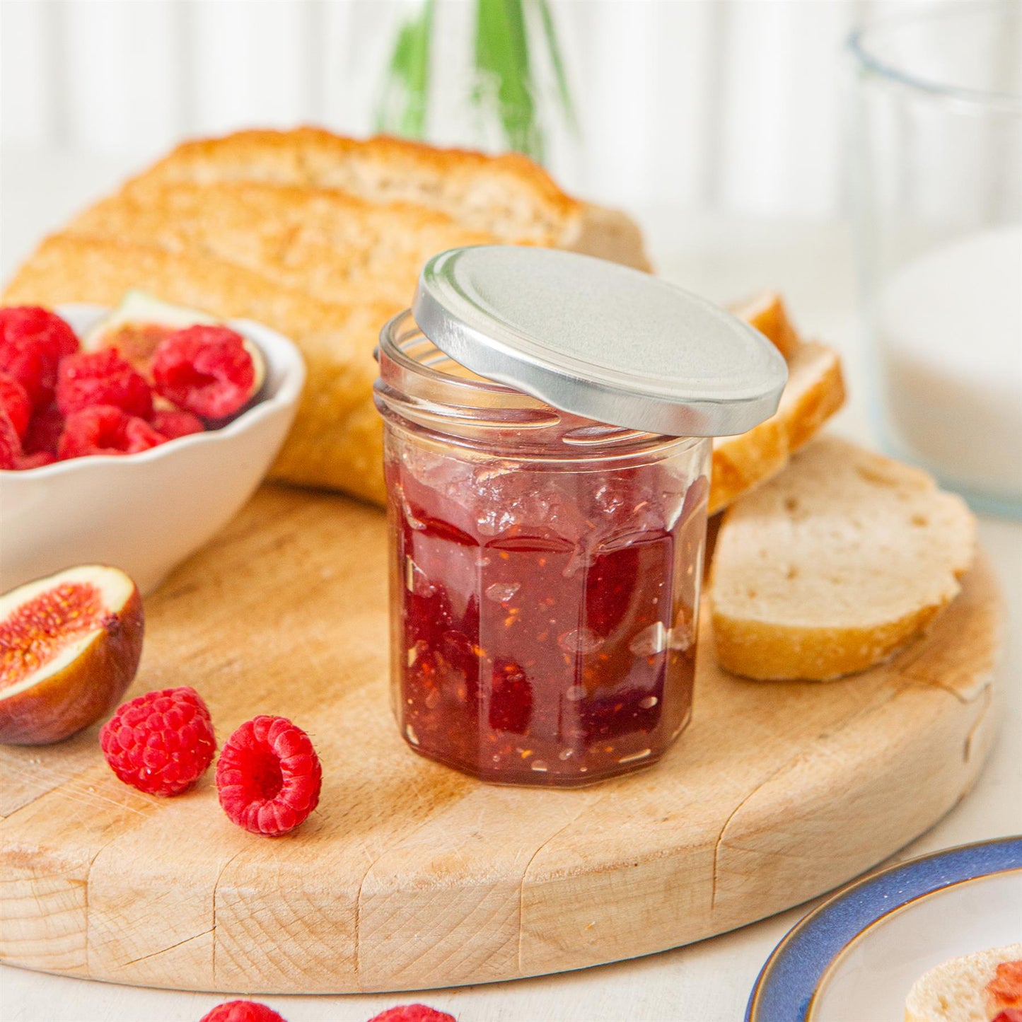 150ml Glass Jam Jars with Lids - Pack of 6