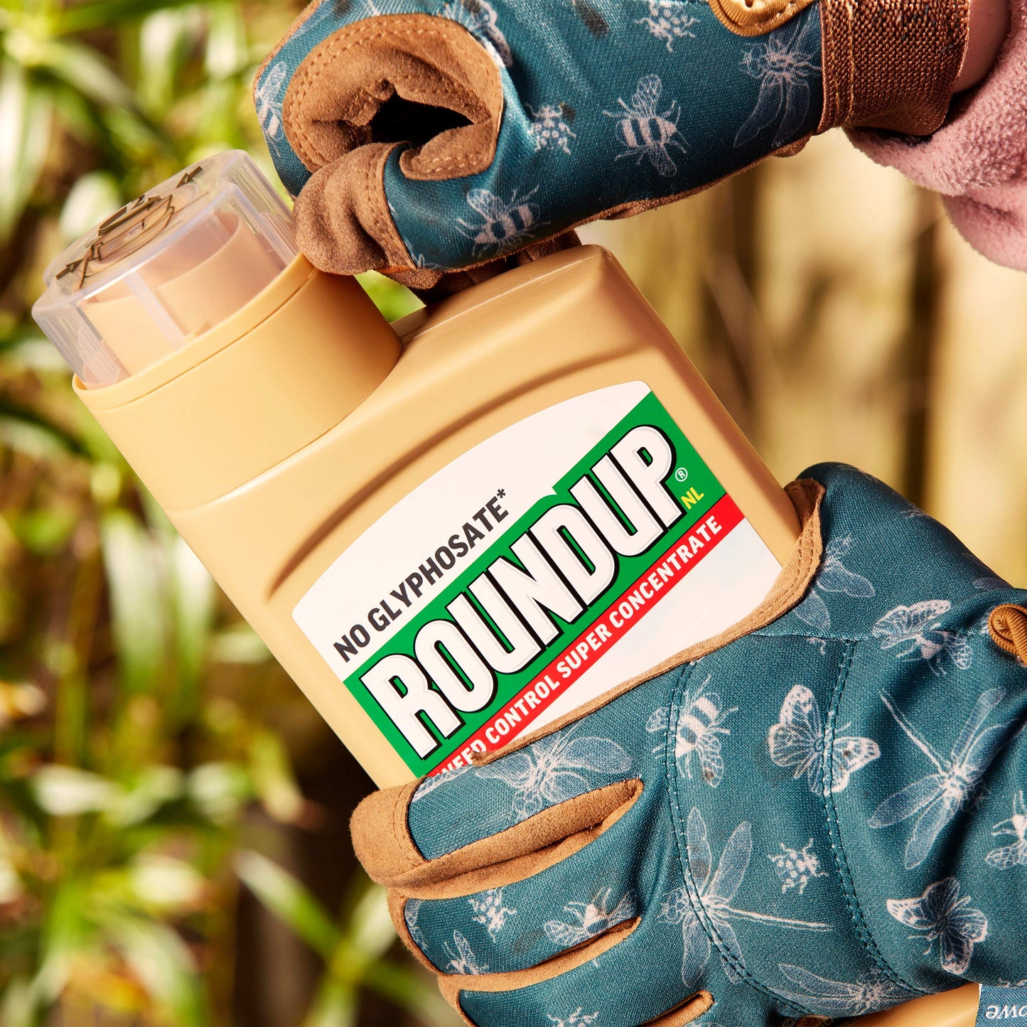 Roundup Naturals Weed Killer, Concentrate (Glyphosate-Free), 1 Litre