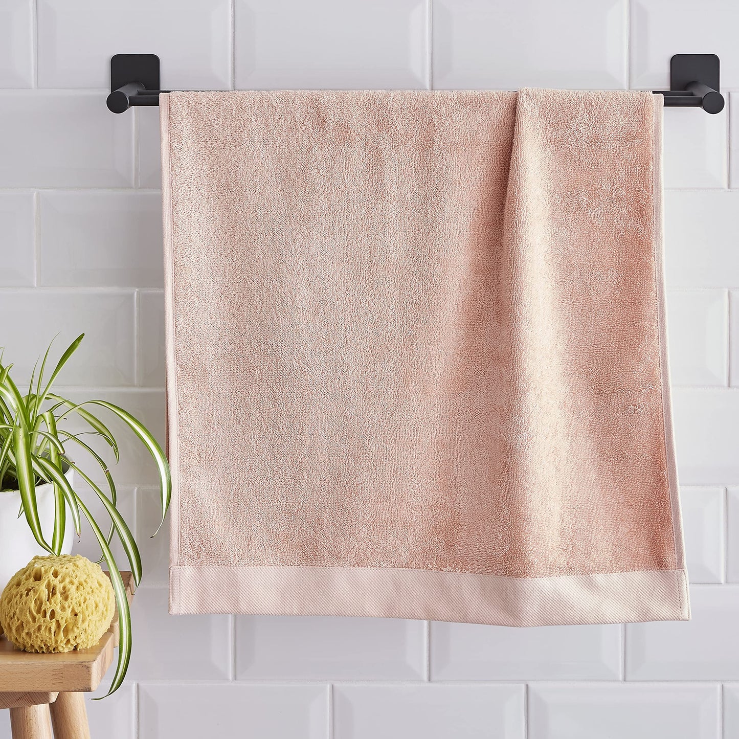 Pineapple Elephant Bathroom Bamboo Combed 500 gsm Soft & Absorbent Cotton Blend Bath Towel Blush Pink
