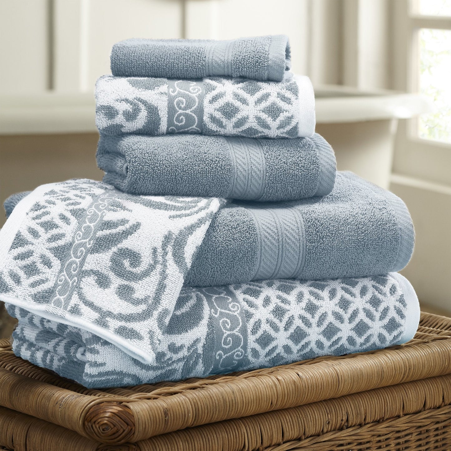 Modern Threads Trefoil Filigree 6-Piece Reversible Yarn Dyed Jacquard Towel Set - Bath Towels, Hand Towels, & Washcloths - Super Absorbent & Quick Dry