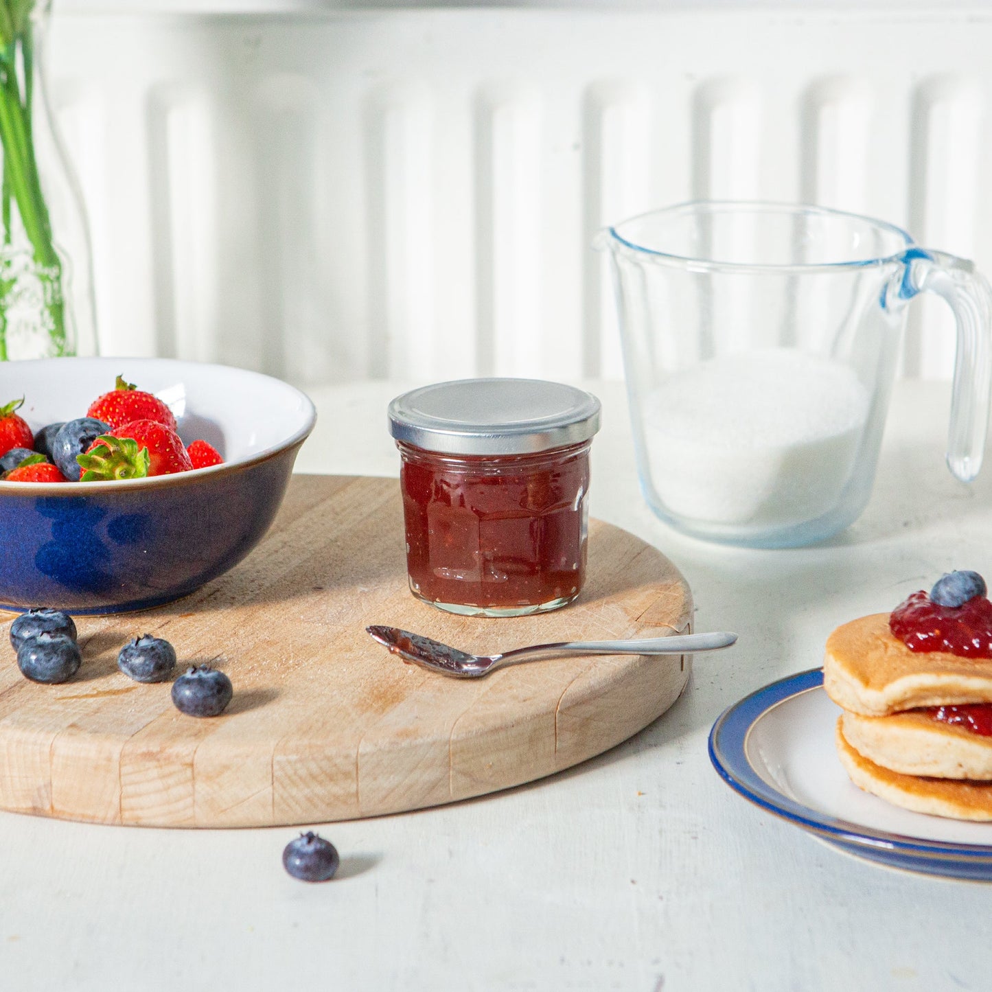 130ml Glass Jam Jars with Lids - Pack of 6
