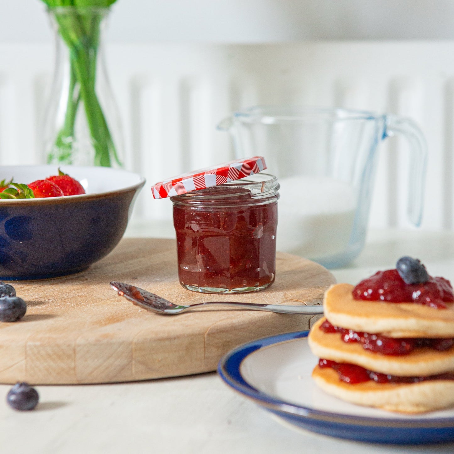 130ml Glass Jam Jars with Lids - Pack of 6