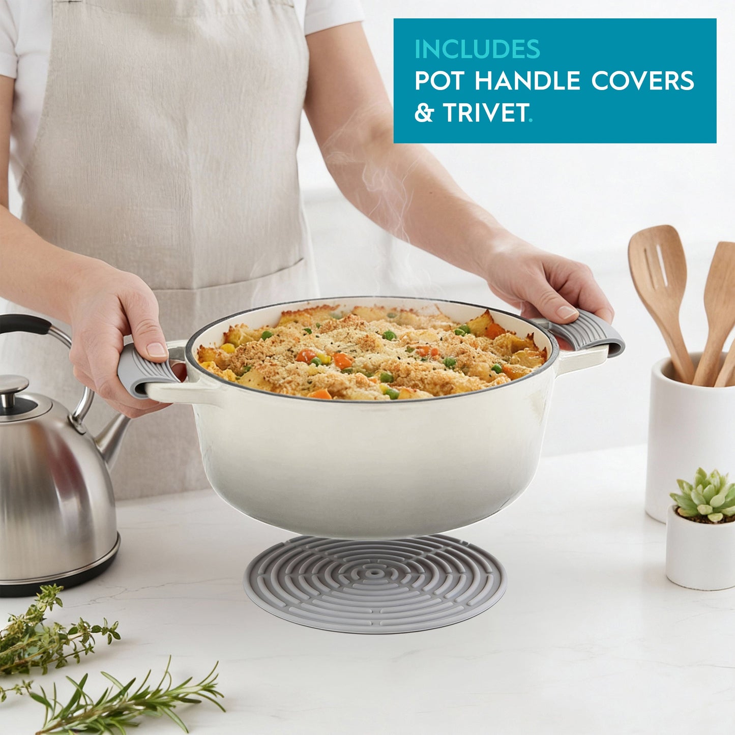 4.5L Pebble Gloss Cast Iron Casserole Dish