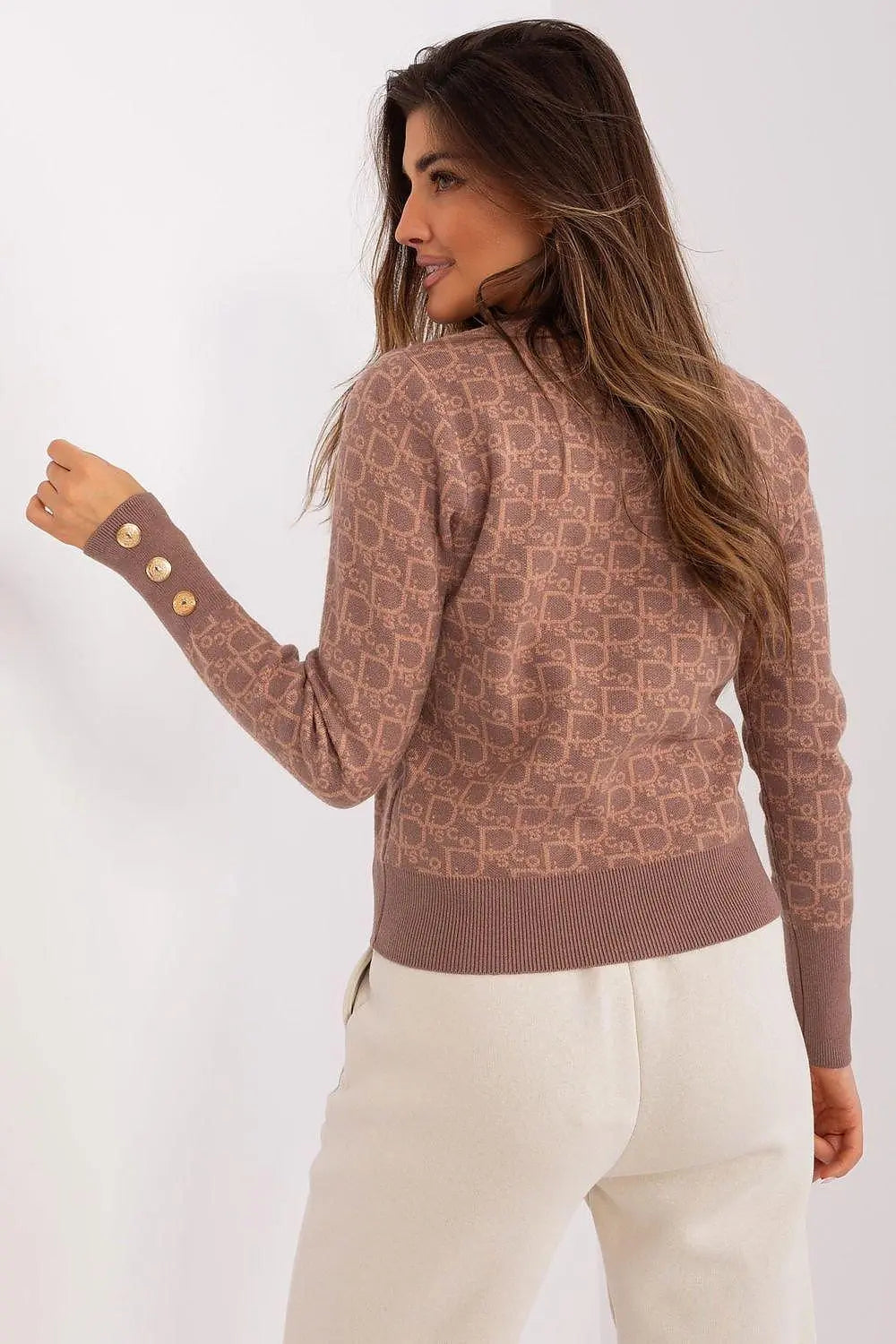 AT elegant touch unique sweater