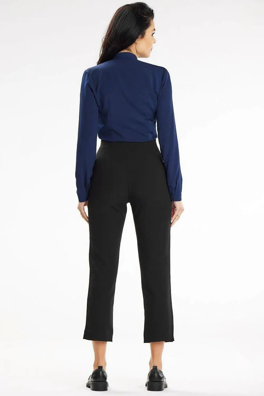 Awama stand-up blouse with long sleeves and a heart neckline