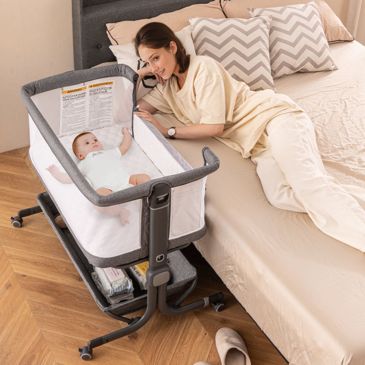 Baby Bassinet Bedside Sleeper with 6-Level Adjustable Height and Storage Shelf-Beige