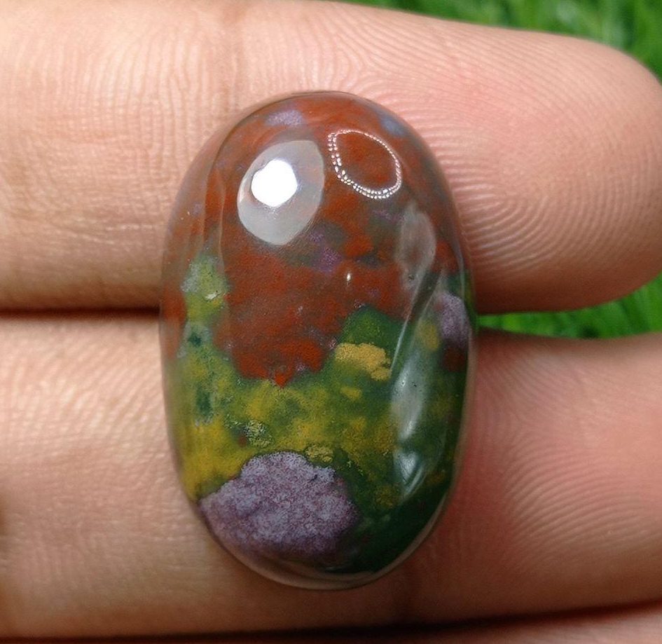 46.5ct Imperial Quality Blood Stone - Heliotrope - Hajr-ul-Dam-29x18mm