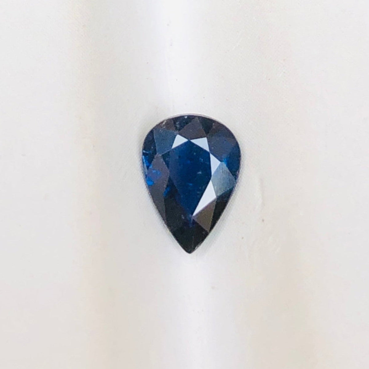 0.90ct Natural Ceylon Sapphire -  September Birthstone
