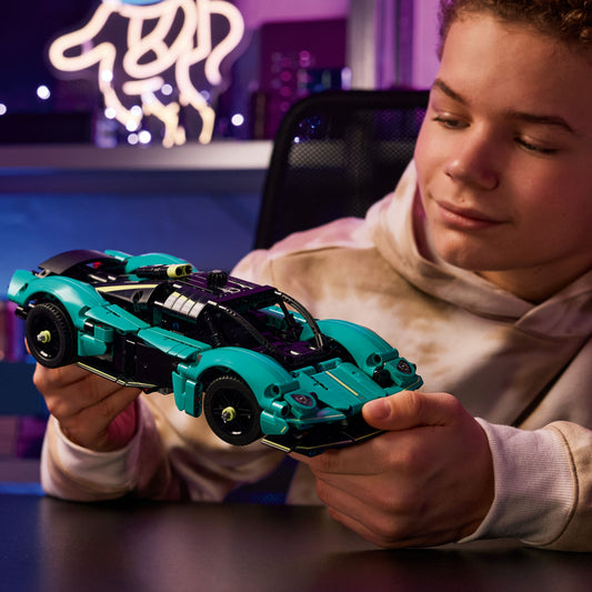 Lego Technic 42208 Aston Martin Valkyrie Building Set for Ages 9 & Up