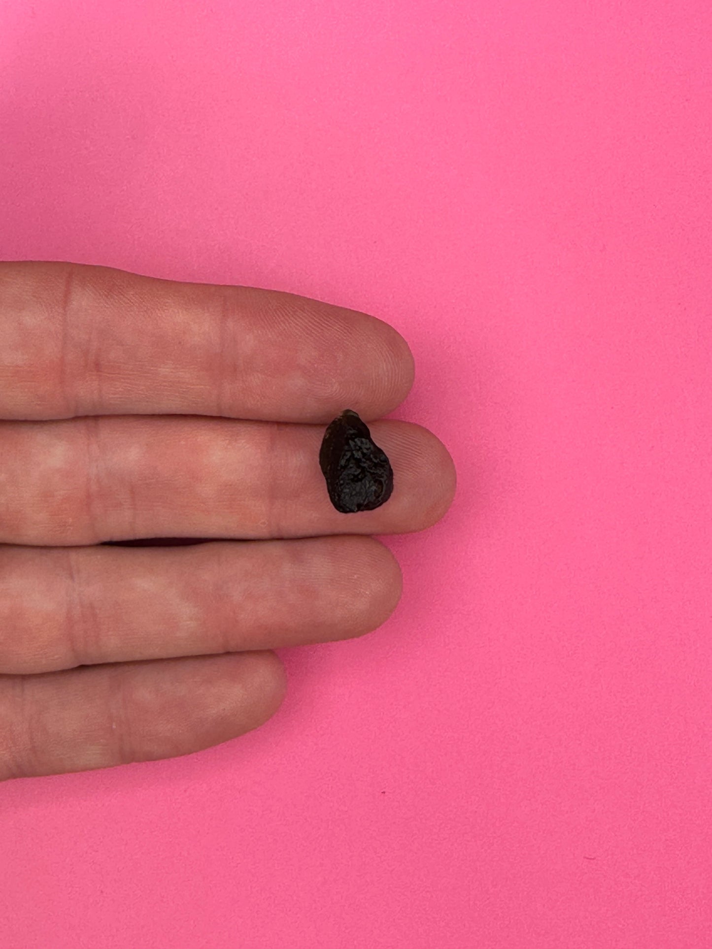 Moldavite - Rough/raw pieces