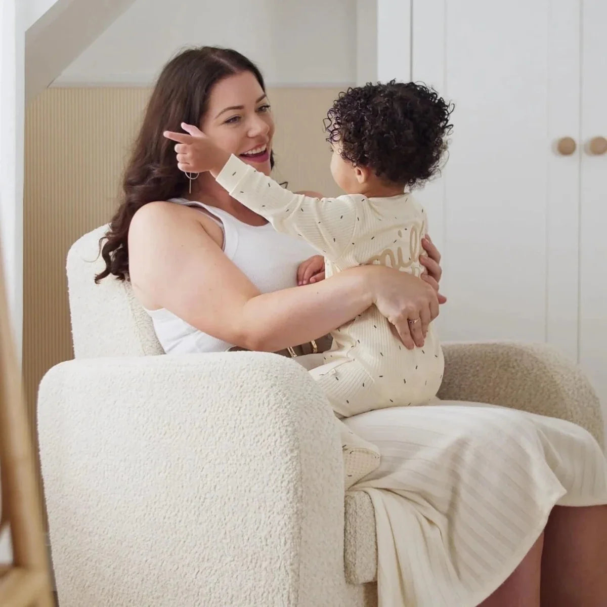CuddleCo Etta Nursing Chair & Foot Stool - Boucle Mushroom