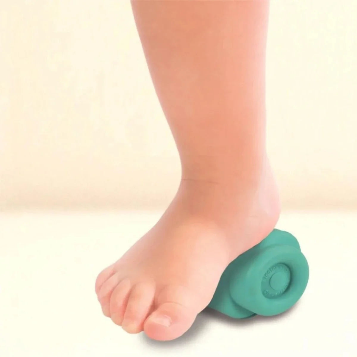 Clementoni Soft Clemmy Sensory Roller Vacuum Cleaner