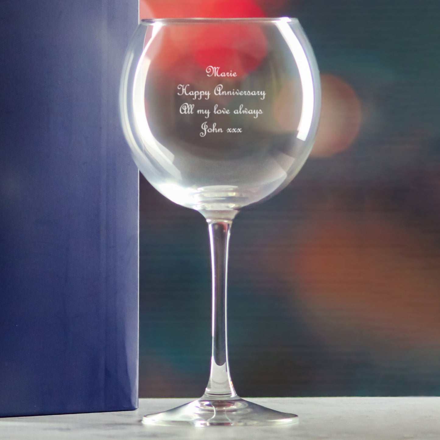 Engraved Vina Splendid Gin Balloon Cocktail Glass, Personalise with Any Name or Message