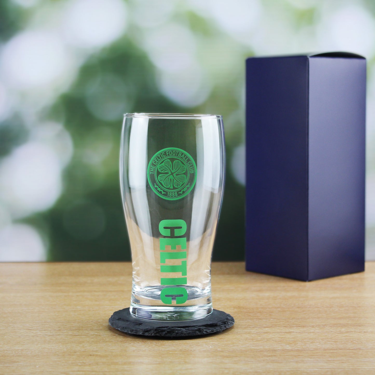 Engraved Celtic 20oz Tulip Pint Glass, Gift Boxed