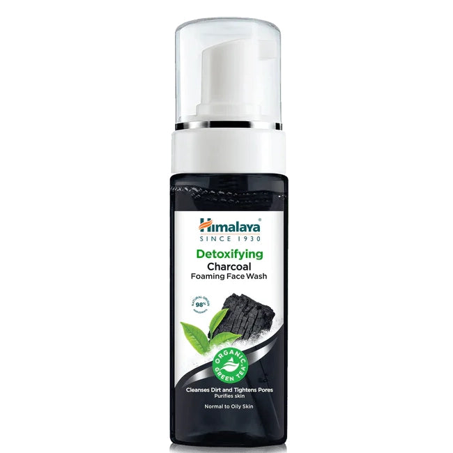 Himalaya Detoxifying Charcoal Foaming Face Wash: Deep Cleansing & Purifying for Oily & Acne-Prone Skin 150 ml / 5.07 oz