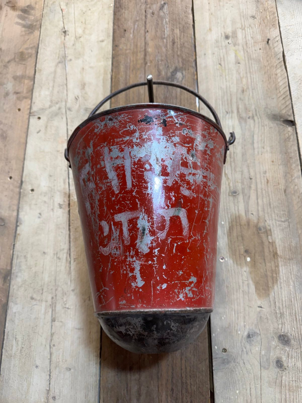 Vintage Galvanised Hanging Fire Bucket Hanging Basket / Plant Pot Planter Pail