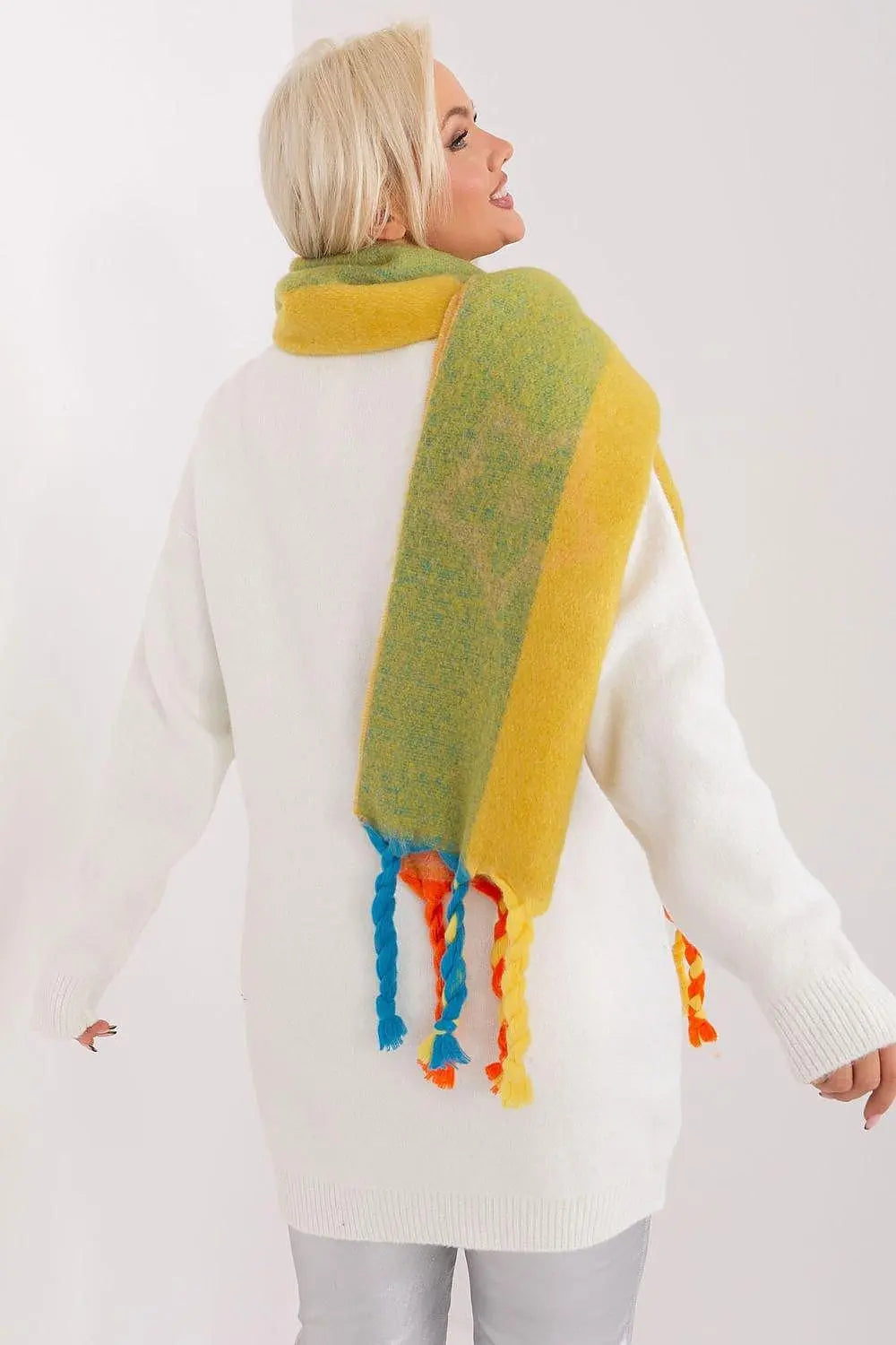Decorative Stripe Scarf – Soft, Stylish & Cold-Weather Ready
