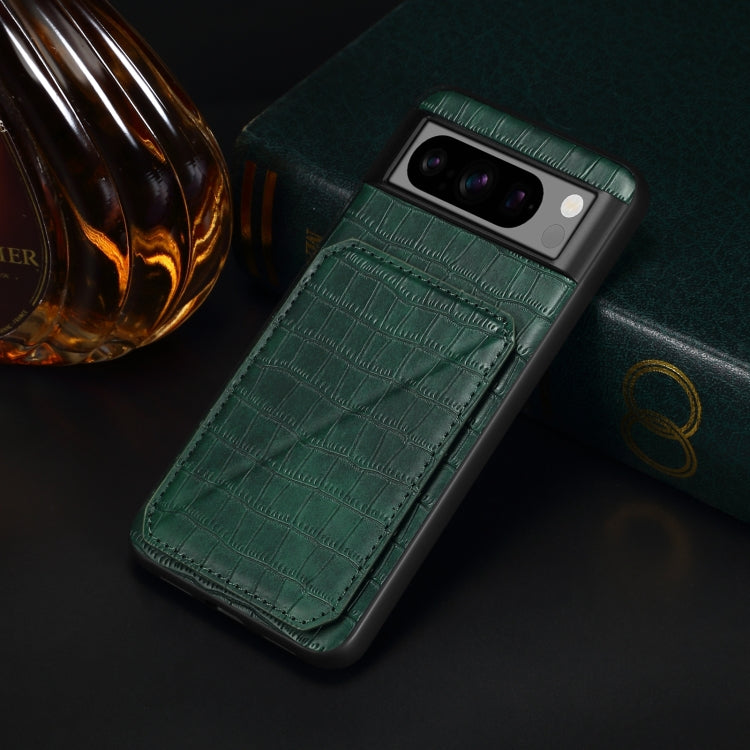 For Google Pixel 7 Pro Denior Crocodile Texture Holder Electroplating Phone Case(Green)