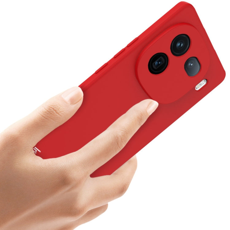 For vivo iQOO 12 Pro 5G imak UC-4 Series Straight Edge TPU Phone Case(Red)