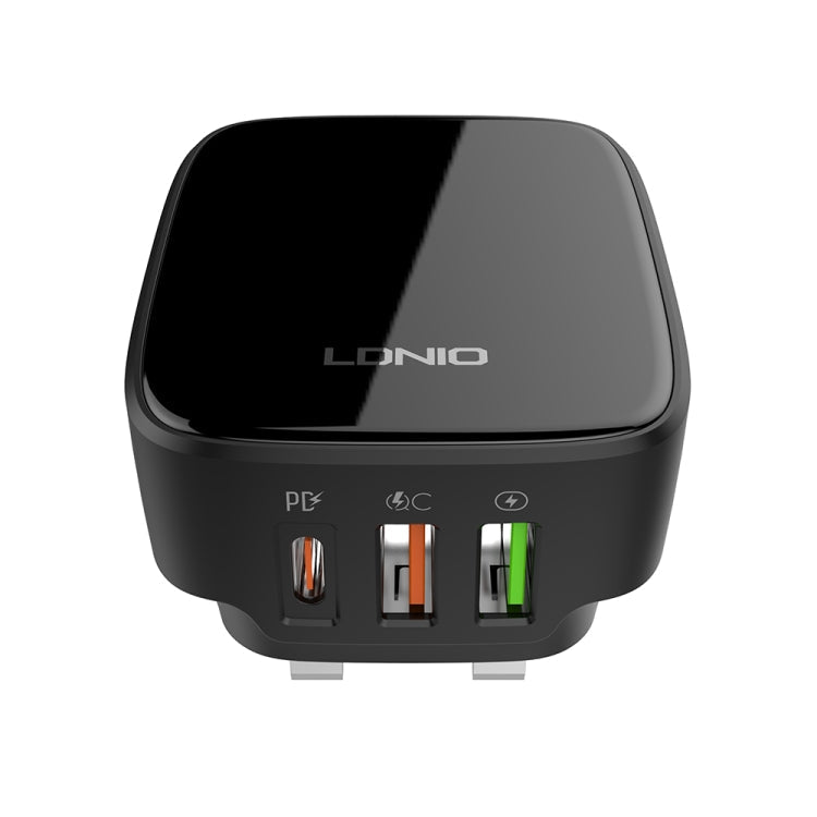 LDNIO Q334 32W Type-C + Dual USB Port Charger with 1m USB-C / Type-C to USB-C / Type-C Data Cable, Plug Type:UK Plug(Black)