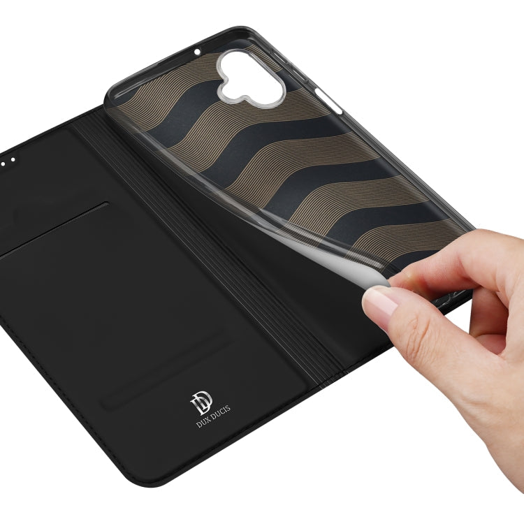 For Samsung Galaxy A06 4G DUX DUCIS Skin Pro Series Flip Leather Phone Case(Black)