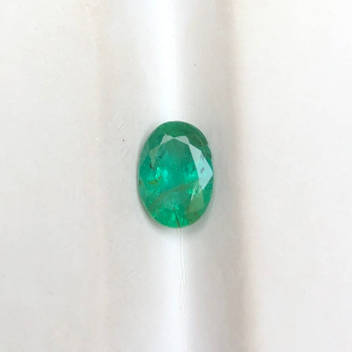 1.5ct Emerald for sale - Budh Ratna - Zamurd - Pachu Stone, Markat Mani Stone - 8x6mm